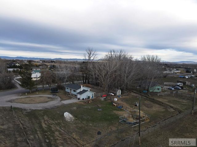 25 S 675 W, Blackfoot, ID 83221