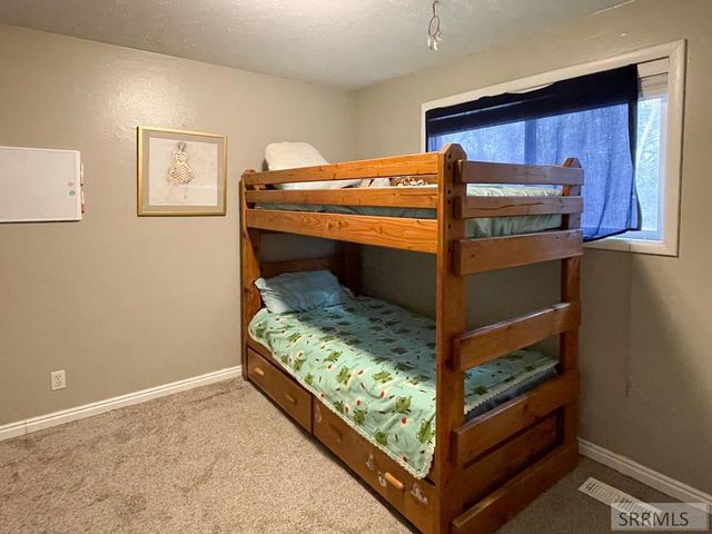 25 S 675 W, Blackfoot, ID 83221