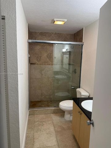 7110 NW 179th Street 310, Hialeah, FL 33015