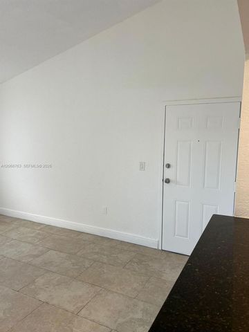 7110 NW 179th Street 310, Hialeah, FL 33015