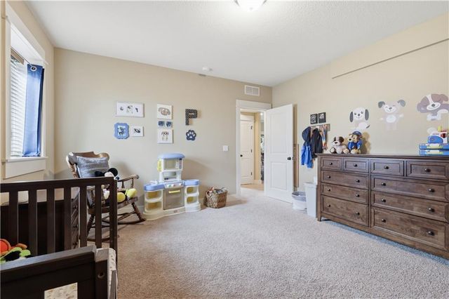 2927 W 155th Terrace, Overland Park, KS 66224