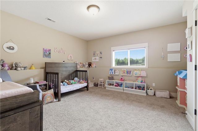 2927 W 155th Terrace, Overland Park, KS 66224