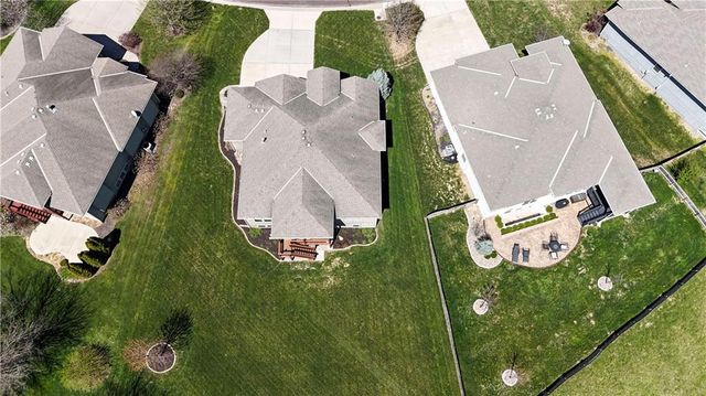 2927 W 155th Terrace, Overland Park, KS 66224