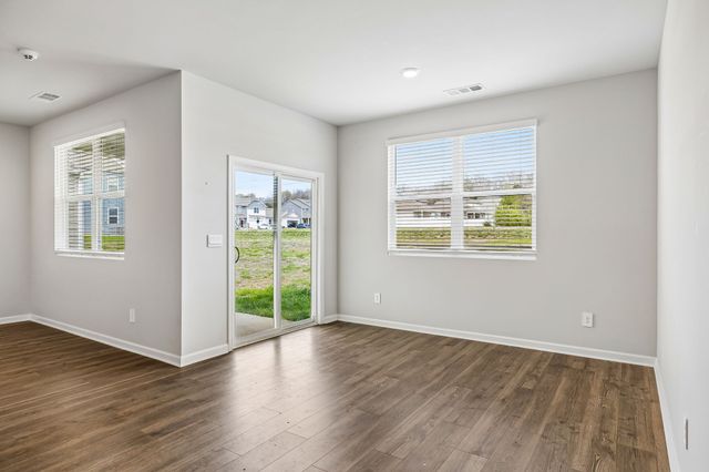 1707 Wren Way, Lebanon, TN 37087