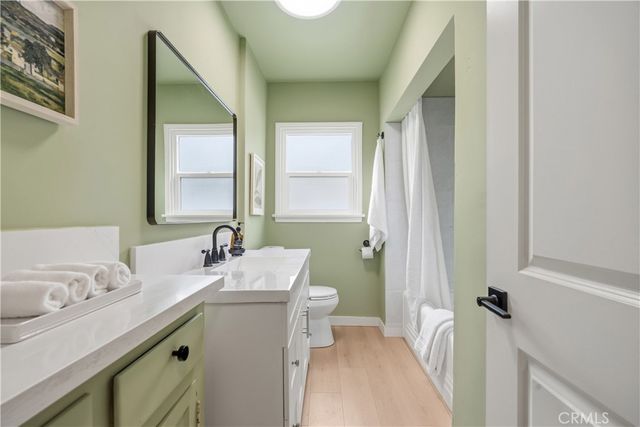 844 W 74th, Los Angeles, CA 90044