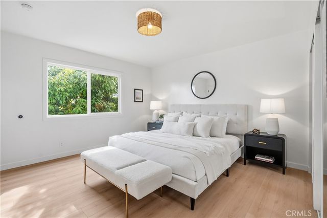 844 W 74th, Los Angeles, CA 90044