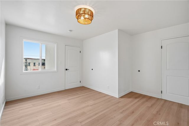 844 W 74th, Los Angeles, CA 90044