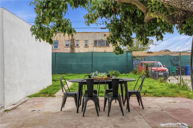 844 W 74th, Los Angeles, CA 90044