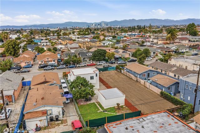 844 W 74th, Los Angeles, CA 90044