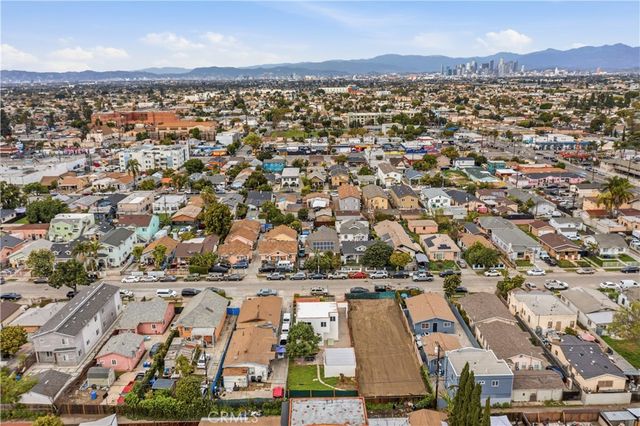 844 W 74th, Los Angeles, CA 90044