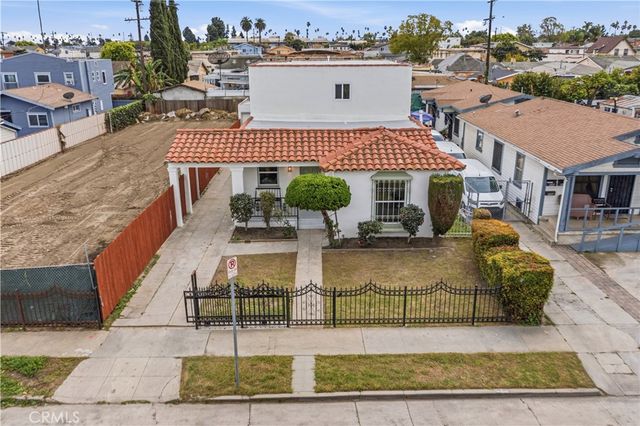 844 W 74th, Los Angeles, CA 90044