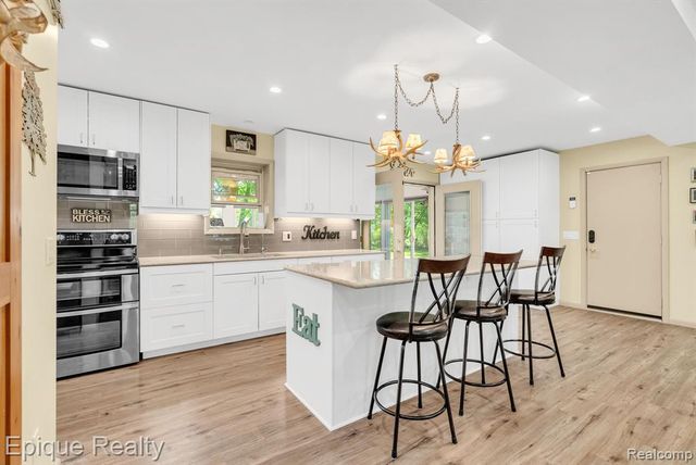 7493 S Sheridan Avenue, Durand, MI 48429