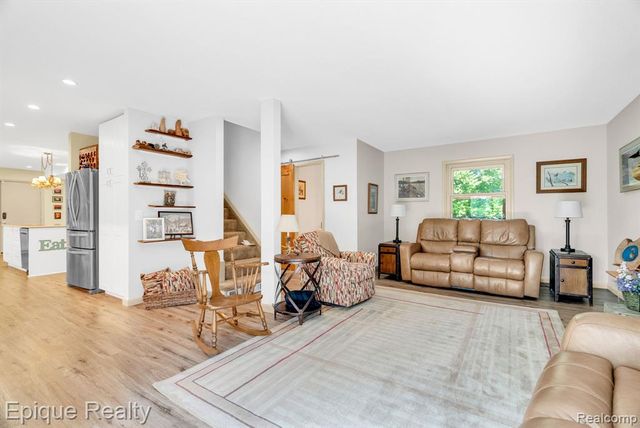 7493 S Sheridan Avenue, Durand, MI 48429