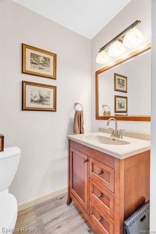 7493 S Sheridan Avenue, Durand, MI 48429