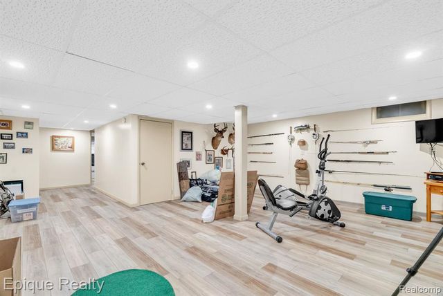 7493 S Sheridan Avenue, Durand, MI 48429