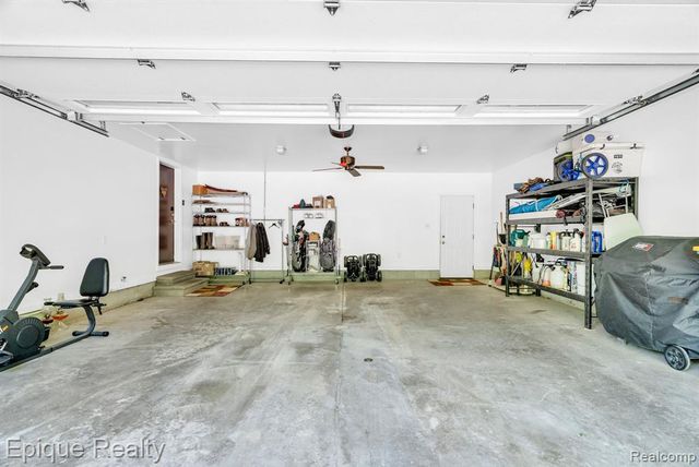 7493 S Sheridan Avenue, Durand, MI 48429