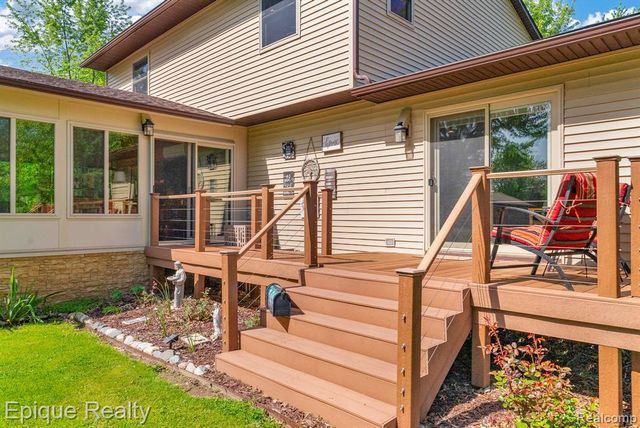 7493 S Sheridan Avenue, Durand, MI 48429