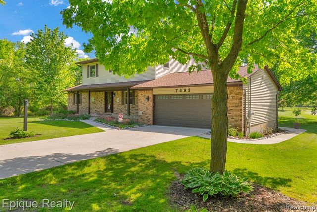 7493 S Sheridan Avenue, Durand, MI 48429