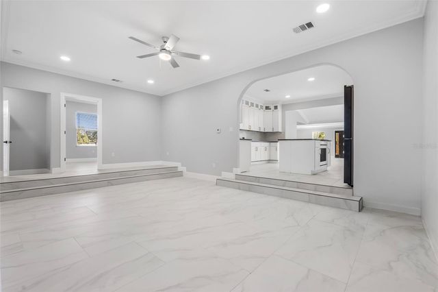 1213 NELA AVENUE, Orlando, FL 32809