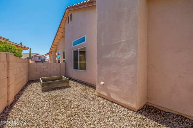 3780 W Mesa Ridge Trail, Tucson, AZ 85742