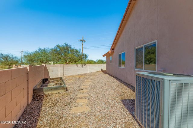 3780 W Mesa Ridge Trail, Tucson, AZ 85742
