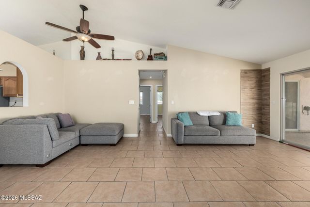 3780 W Mesa Ridge Trail, Tucson, AZ 85742