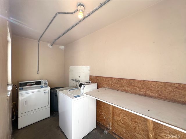 6345 Templeton Street J, Huntington Park, CA 90255