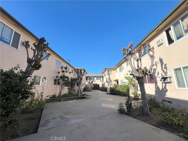 6345 Templeton Street J, Huntington Park, CA 90255