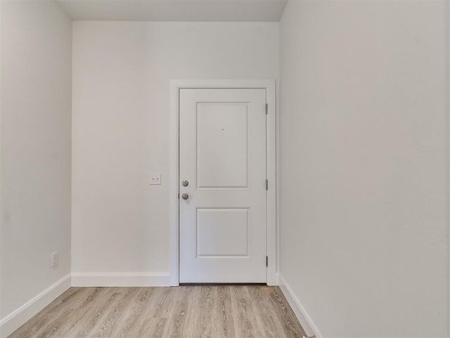 2040 Brush Creek Way, Newcastle, OK 73065