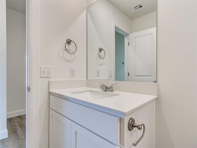 2040 Brush Creek Way, Newcastle, OK 73065