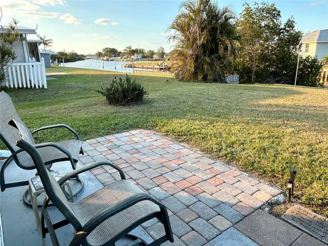 123 POINSETTIA CIRCLE NE, Port Charlotte, FL 33952