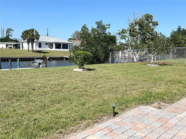 123 POINSETTIA CIRCLE NE, Port Charlotte, FL 33952