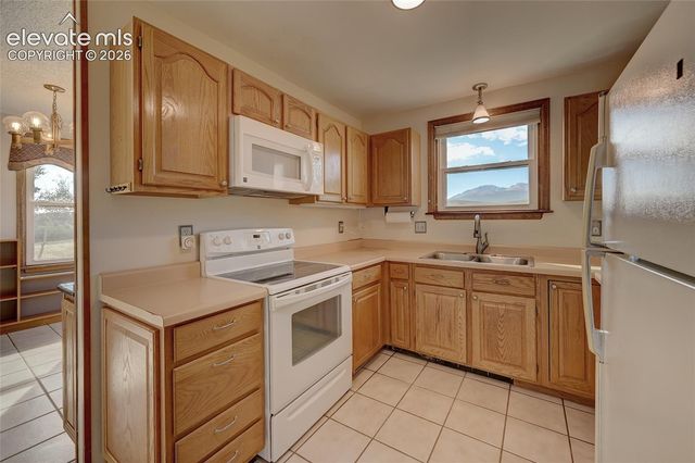 32 Dartmouth Place, Woodland Park, CO 80863