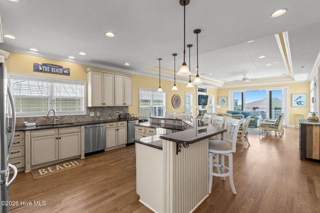 29 E First Street, Ocean Isle Beach, NC 28469