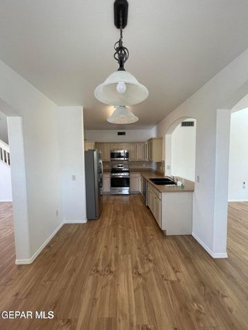 6376 DAKOTA RIDGE Drive, El Paso, TX 79912