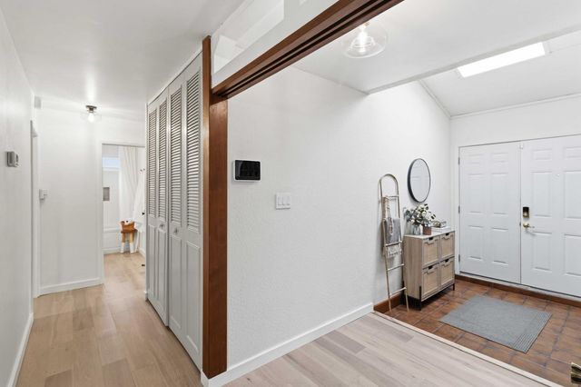 7242 Arutas Dr, North Highlands, CA 95660