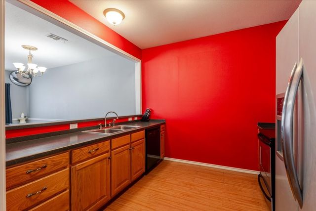 517 NE 1st Street, Mineral Wells, TX 76067