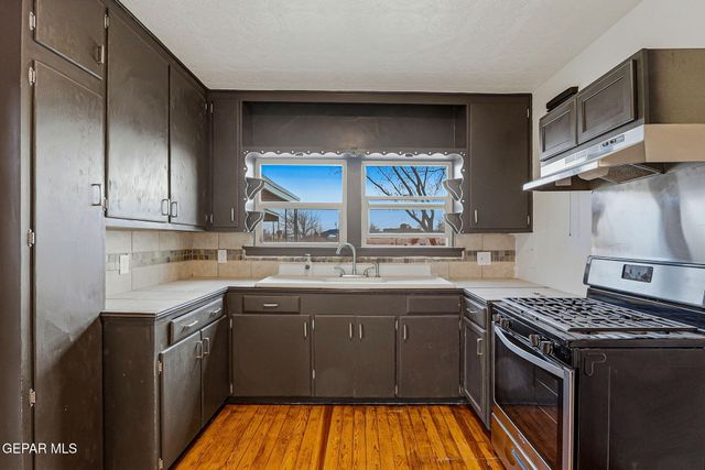 7921 Lirio Road A, El Paso, TX 79915