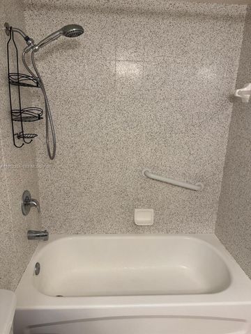 910 SW Airoso Blvd, Port St. Lucie, FL 34983