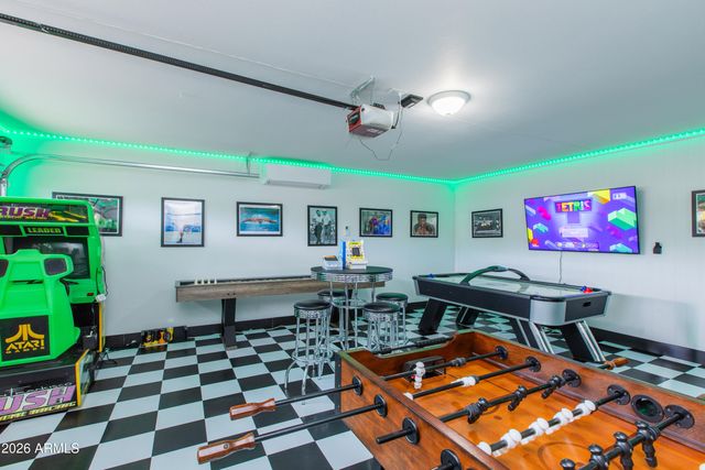 5541 E CHEERY LYNN Road, Phoenix, AZ 85018