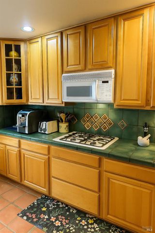 110 La Mancha Way, Sonoma, CA 95476