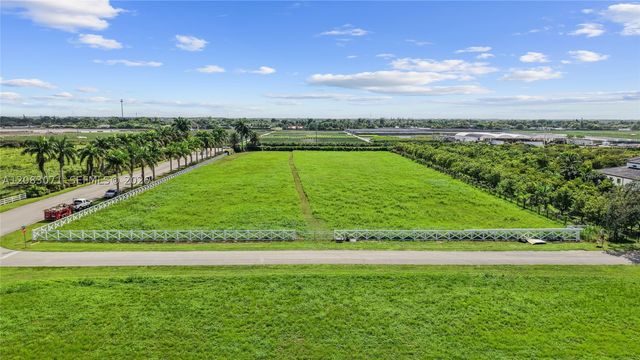 35251 SW 218th Ave, Homestead, FL 33034