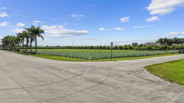 35251 SW 218th Ave, Homestead, FL 33034
