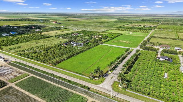35251 SW 218th Ave, Homestead, FL 33034