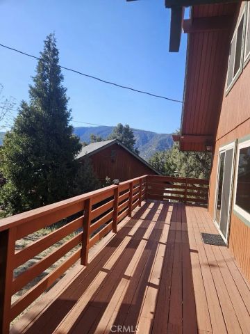 15513 Live Oak Way, Pine Mountain Club, CA 93222