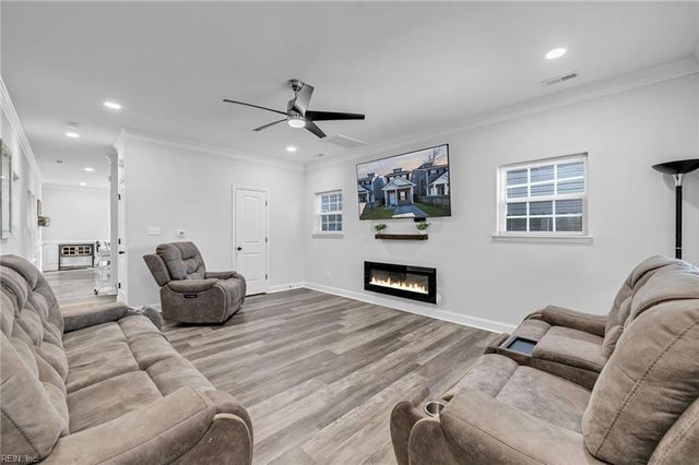 414 Harrison ST, Hampton, VA 23669