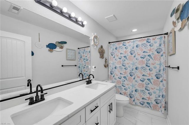 414 Harrison ST, Hampton, VA 23669