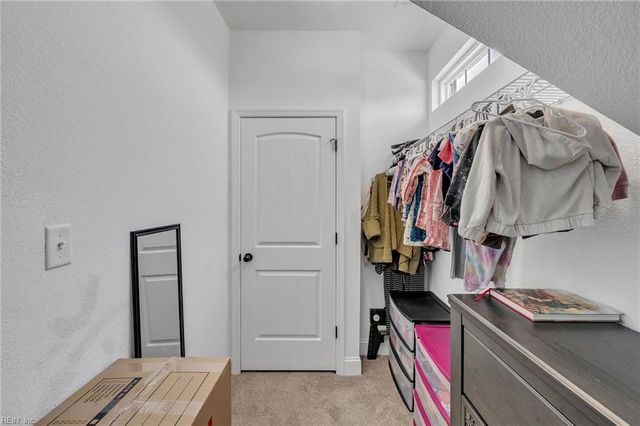 414 Harrison ST, Hampton, VA 23669