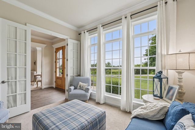35490 SUNNY RIDGE RD, Round Hill, VA 20141