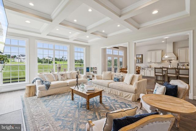 35490 SUNNY RIDGE RD, Round Hill, VA 20141
